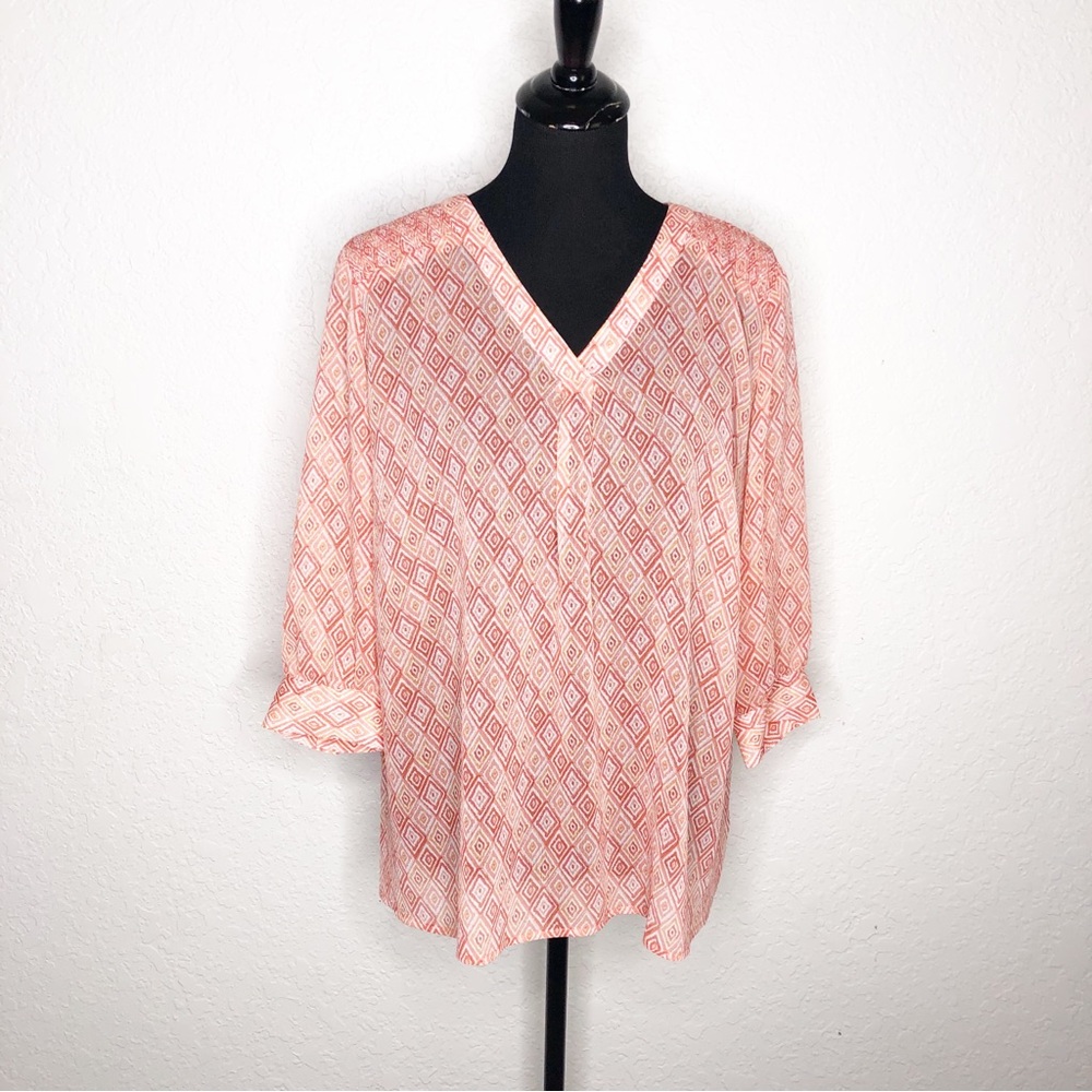 Talbots coral orange white geometric print sheer v neck top size X or XL